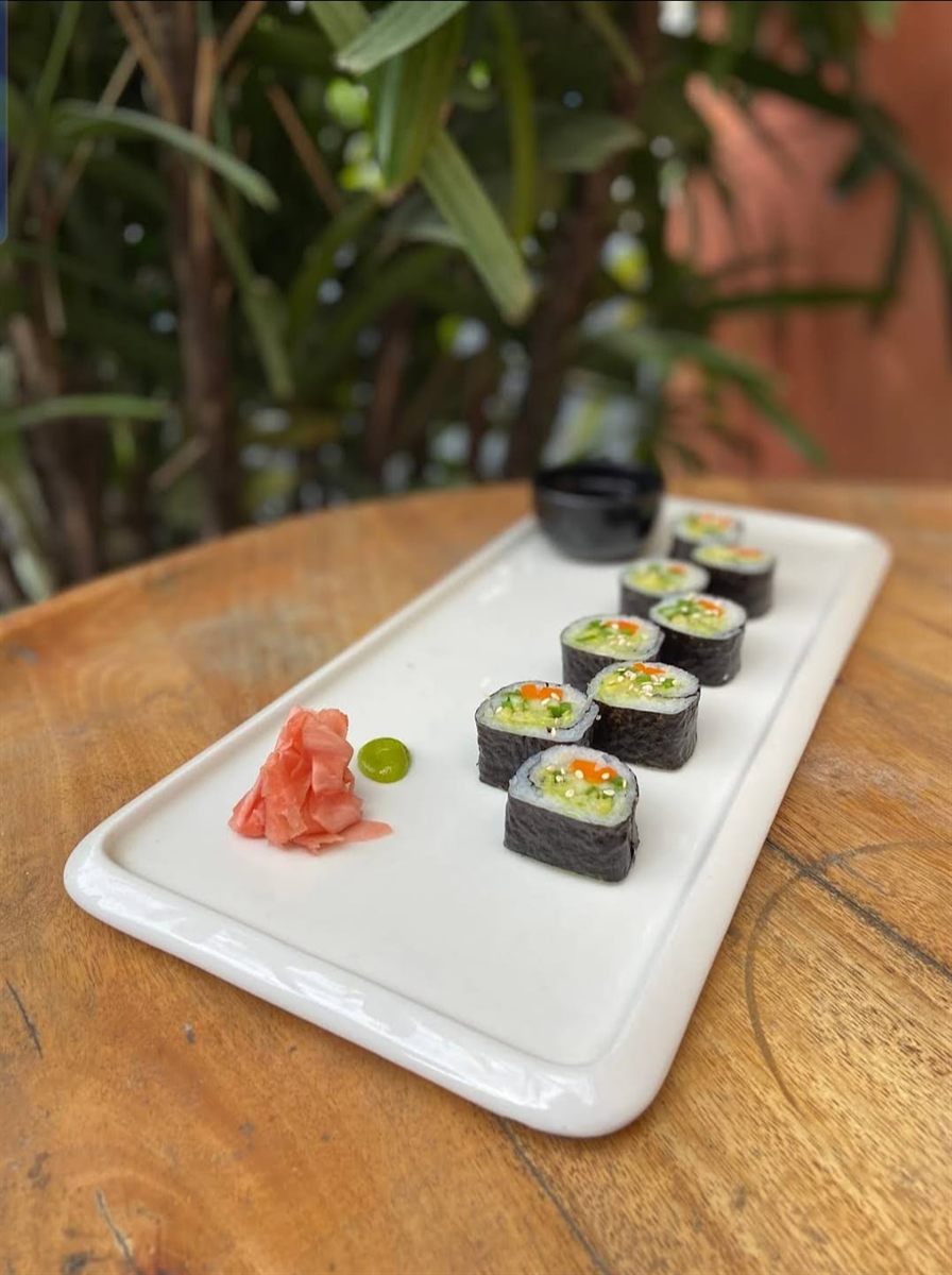 Vegetable maki sushi platter